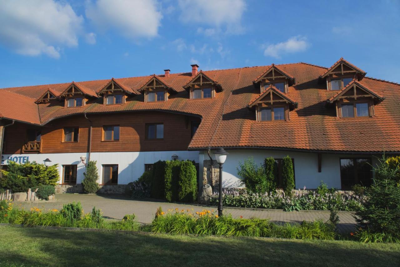 Hotel Cicha Woda Непорент Экстерьер фото