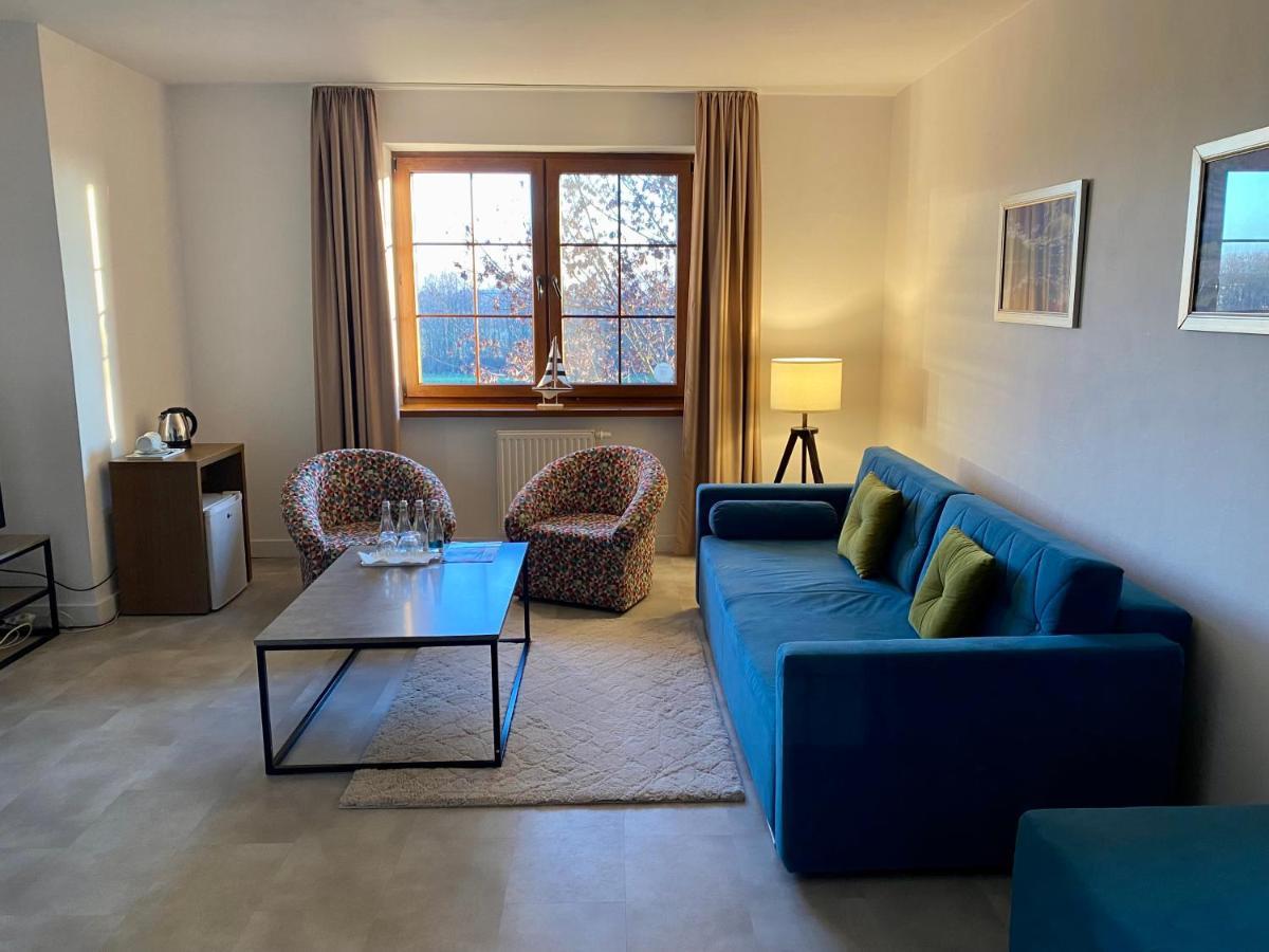 Hotel Cicha Woda Непорент Экстерьер фото