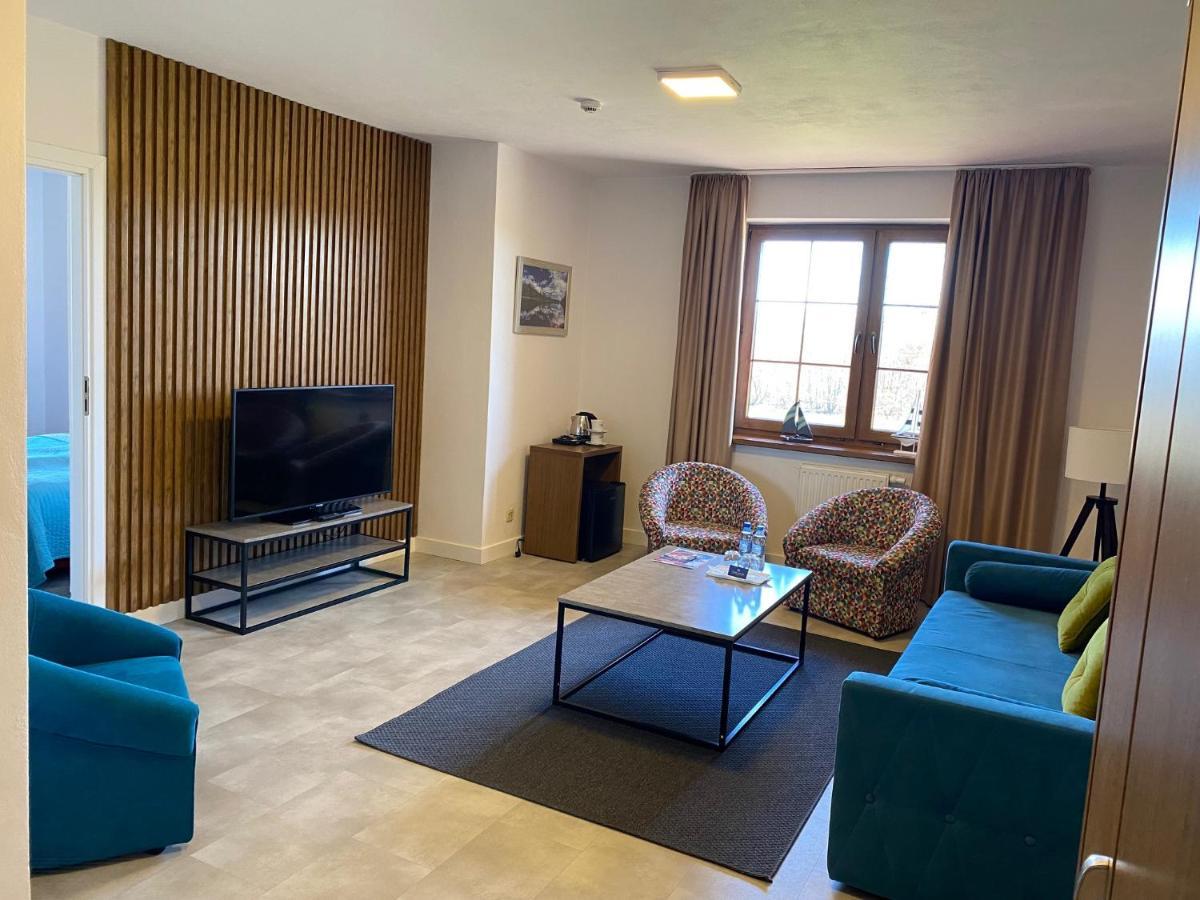 Hotel Cicha Woda Непорент Экстерьер фото