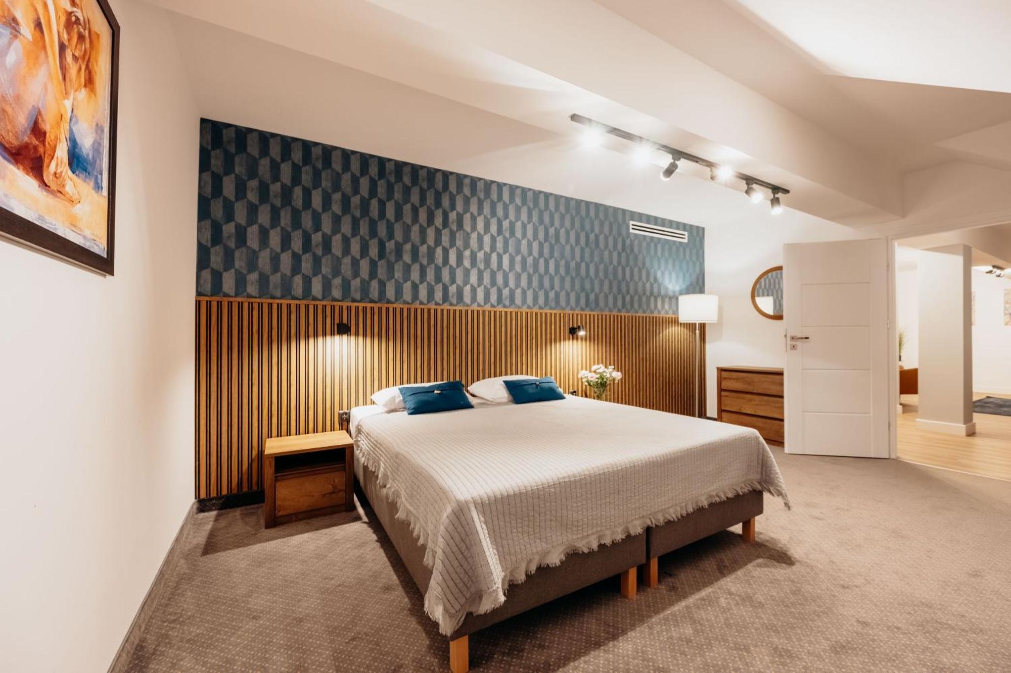 Hotel Cicha Woda Непорент Экстерьер фото
