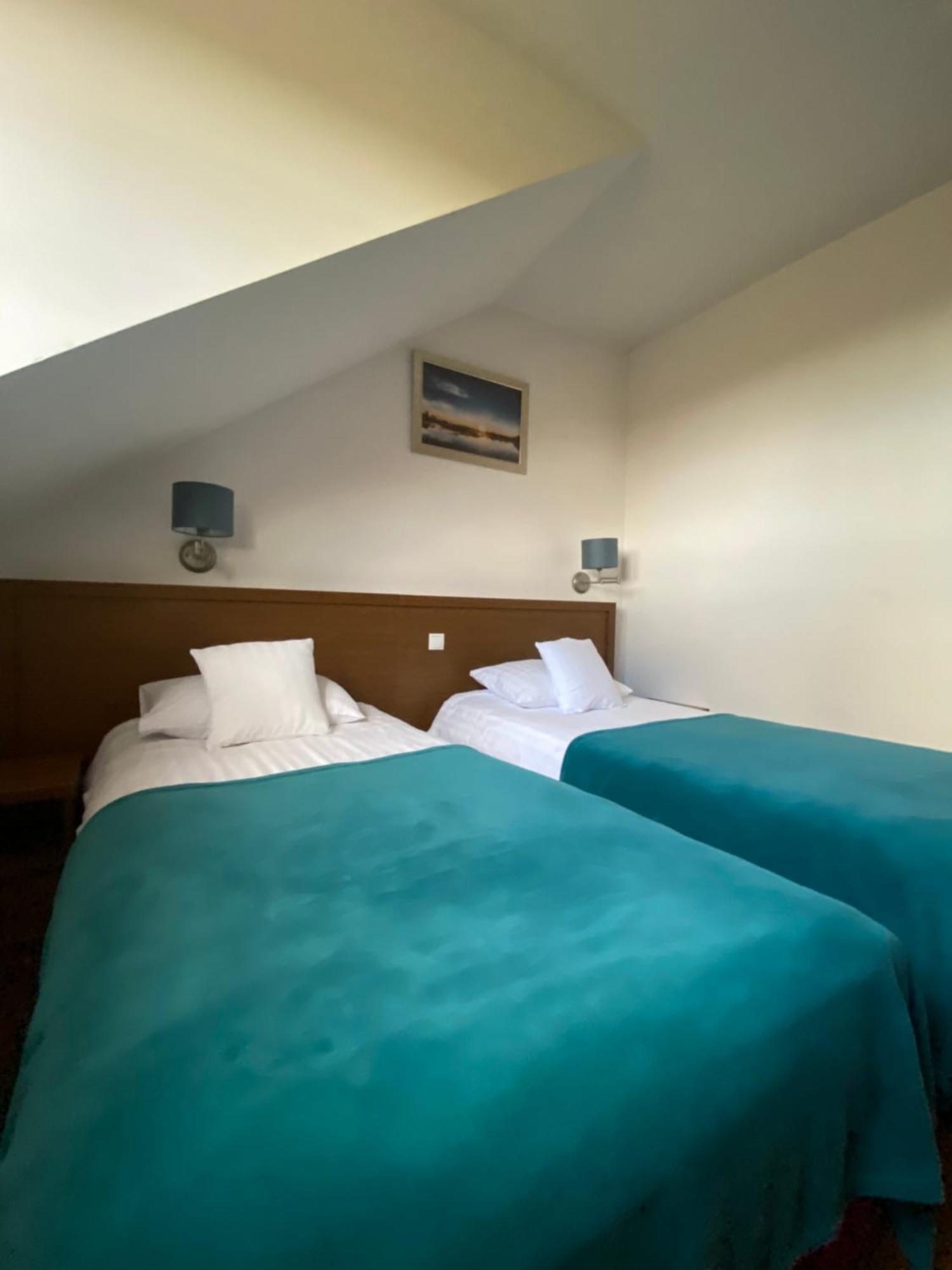 Hotel Cicha Woda Непорент Экстерьер фото